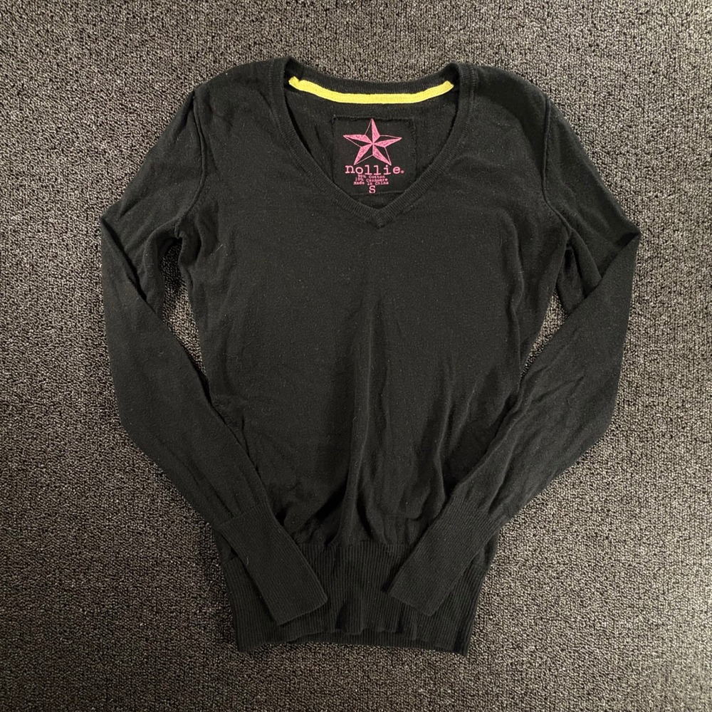 Nollie V-Neck Sweater Womens S Black Cashmere Blend Star Logo Y2K‎ Skater Style